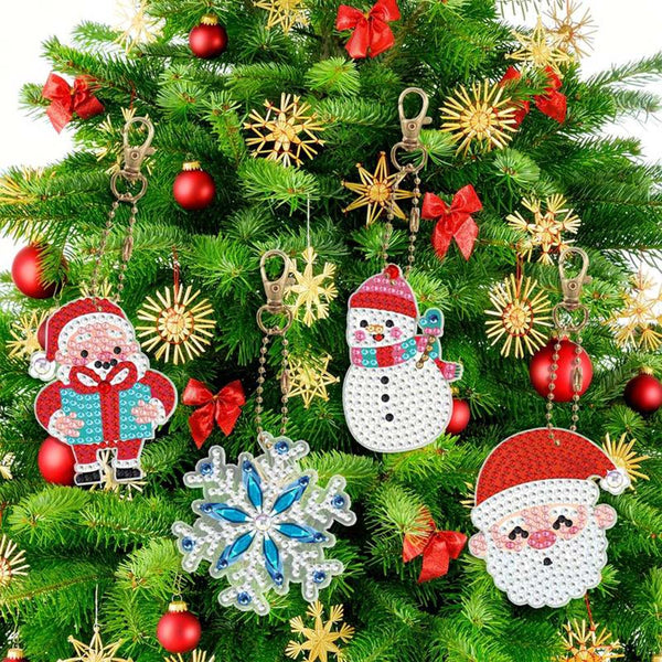 5D Diamond Painting Keychain Set 3 Christmas 8 Pieces