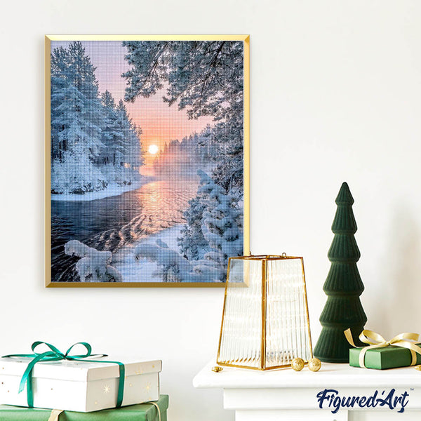 Diamond Painting - River in the middle of the forest in winter