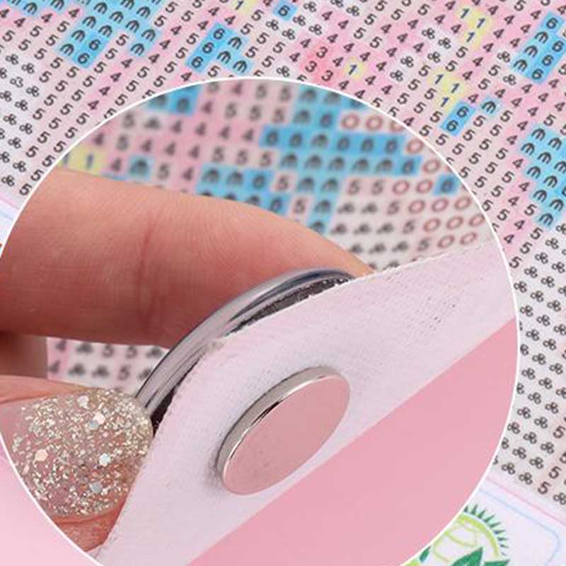 Diamond Painting Magnet Cover Holder / Deer 4 Designs Accessory