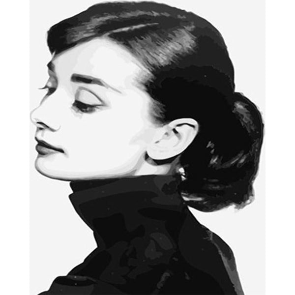 Paint by numbers | Woman wearing black clothes | easy portrait | Figured'Art