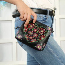 Load image into Gallery viewer, Diamond Painting Handbag - Midnight Heart Bouquet