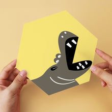 Load image into Gallery viewer, Mini Paint by Numbers Set - Hexagons (6 pieces) - Wildlife Shapes