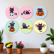 Load image into Gallery viewer, Mini Paint by Numbers Set - Discs Ø7.9" (6 pieces) - Halloween Kittens