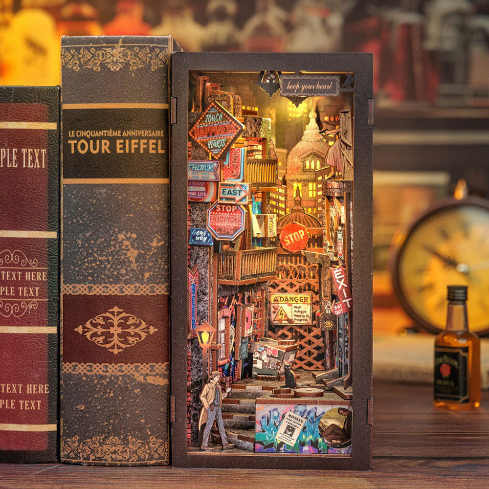 DIY Book Nook Kit - The Long Goodbye