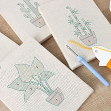 Load image into Gallery viewer, Punch Needle Kits (4 pieces) with frames - Urban Jungle 3