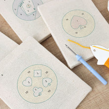 Load image into Gallery viewer, Punch Needle Kits (4 pieces) with frames - Playing Cards