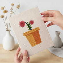 Load image into Gallery viewer, Punch Needle Kits (4 pieces) with frames - Blooming Mini Pots 1