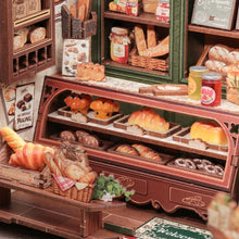 Load image into Gallery viewer, Kit Miniature House - Mrs.Hunt Bakery