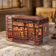 Load image into Gallery viewer, Kit Miniature House - Corner Coffee Shop Figured'Art