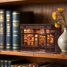 Load image into Gallery viewer, Kit Miniature House - Corner Coffee Shop