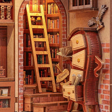 Load image into Gallery viewer, Kit Miniature House - Thames Bookstore
