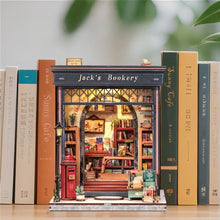 Load image into Gallery viewer, Kit Miniature House - Jack's Bookery