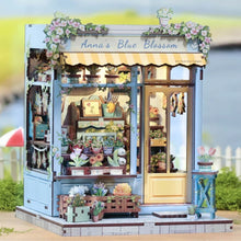 Load image into Gallery viewer, Kit Miniature House - Anna's Blue Blossom
