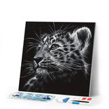 Diamond Painting | Diamond Painting - Black and white Leopard | animals Diamond Painting Animals leopards | FiguredArt