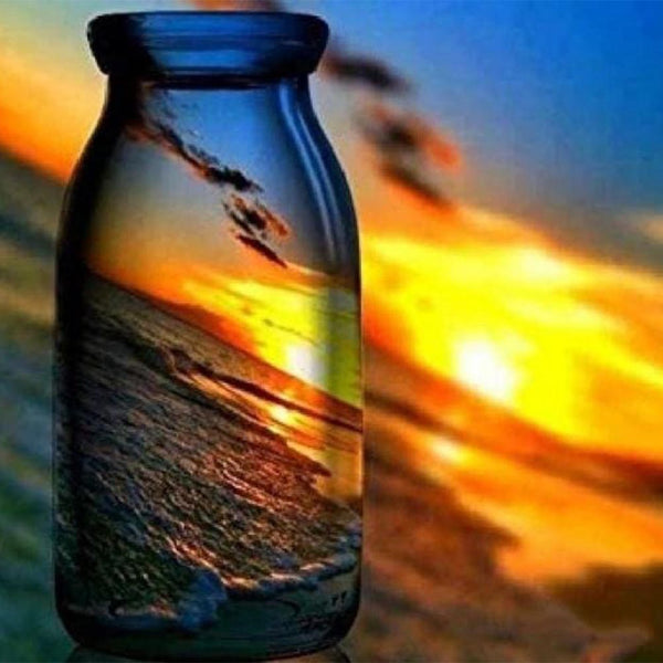 Diamond Painting - Reflections in a Bottle