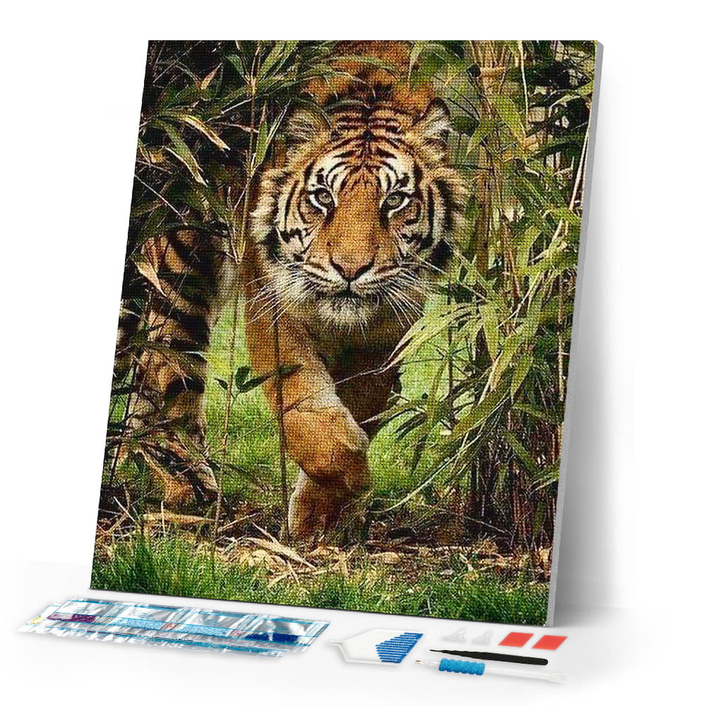 Diamond Painting | Diamond Painting - Lion Hunt | animals Diamond Painting Animals lions | FiguredArt