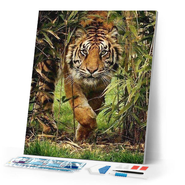 Diamond Painting | Diamond Painting - Lion Hunt | animals Diamond Painting Animals lions | FiguredArt