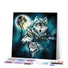 Load image into Gallery viewer, Diamond Painting - Wolf and Full Moon