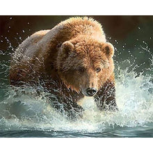 Load image into Gallery viewer, Diamond Painting - Bear in the River