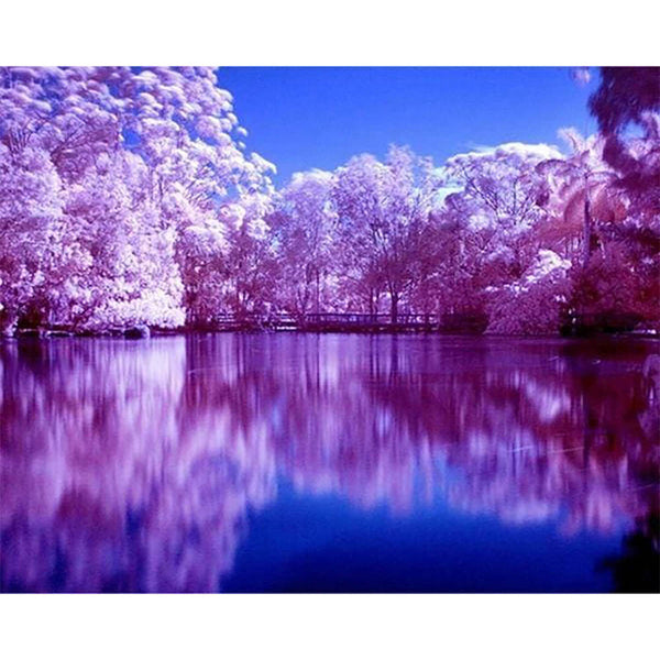 Diamond Painting - Reflections on the Lake
