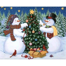Load image into Gallery viewer, Diamond Painting - Snowmen and Christmas tree