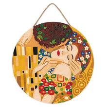 Load image into Gallery viewer, Diamond Painting on Wood Slice - The Kiss - Klimt