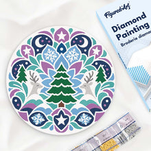 Load image into Gallery viewer, Diamond Painting on Wood Slice - Christmas Mandala Figured'Art USA