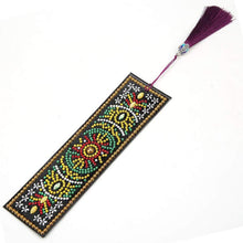 Load image into Gallery viewer, Diamond Painting Bookmark Mandala design
