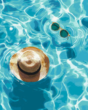Load image into Gallery viewer, Paint by numbers kit Floating Straw Hat Figured'Art