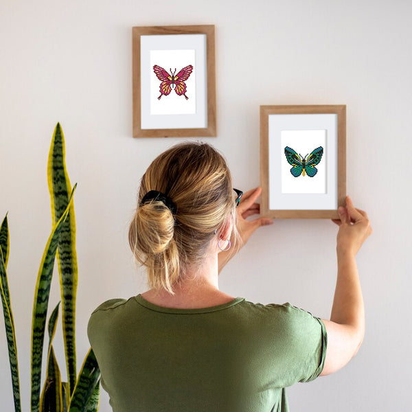 Mini Diamond Painting 6"x8" (4 pieces) - Vibrant Wings: A Butterfly Quartet