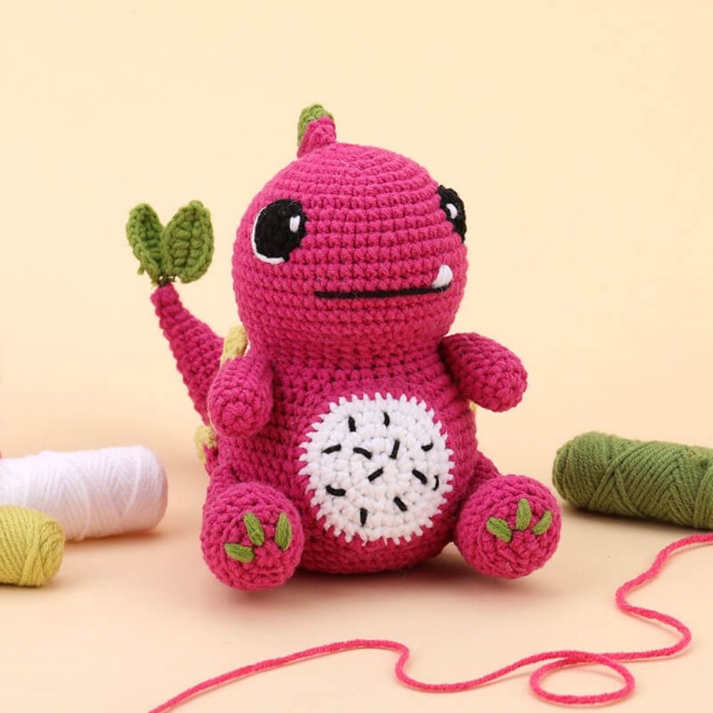 Amigurumi Crochet Kit - Dragon Fruit Dino – Figured'Art