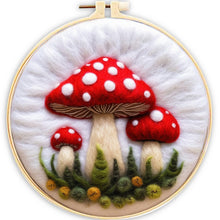 Load image into Gallery viewer, Needle Felting kit - Mushroom Bunch