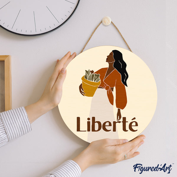 Paint by numbers on Wood Slice - Beauty and Liberty