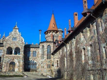 Load image into Gallery viewer, paint by numbers | Castle | advanced cities | FiguredArt