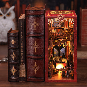 Book Nook Kit - Flame Common Room