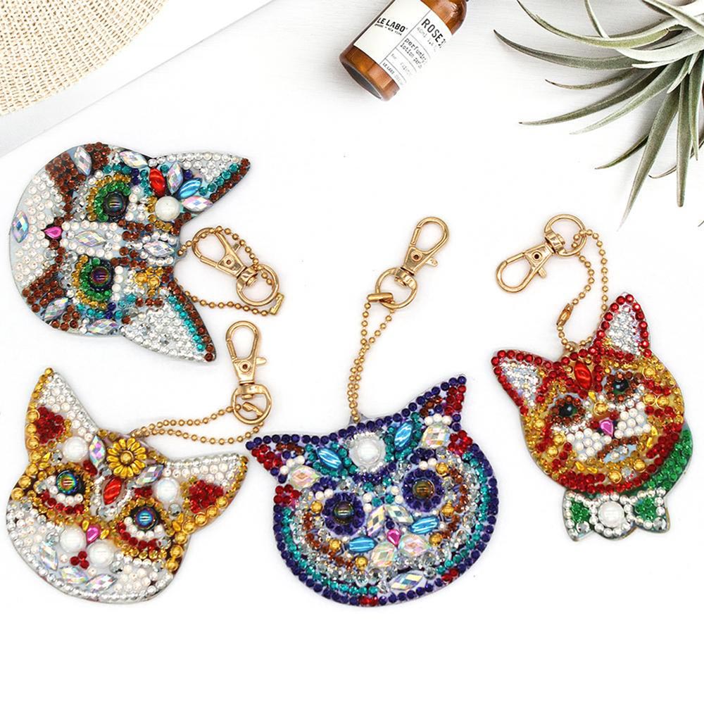Diamond Painting Pendant Cats 4 piece Set
