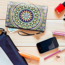 Load image into Gallery viewer, Diamond Painting Wrist Bag Mandala Star