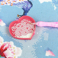 Load image into Gallery viewer, Diamond Painting heart-shaped organizational tray accessory