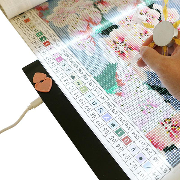 Diamond Painting Light Pad Cover Heart 2 Colors