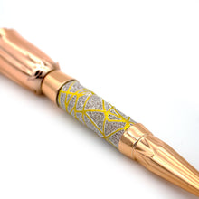 Load image into Gallery viewer, Diamond Painting Premium Pen Rose 3 Variations