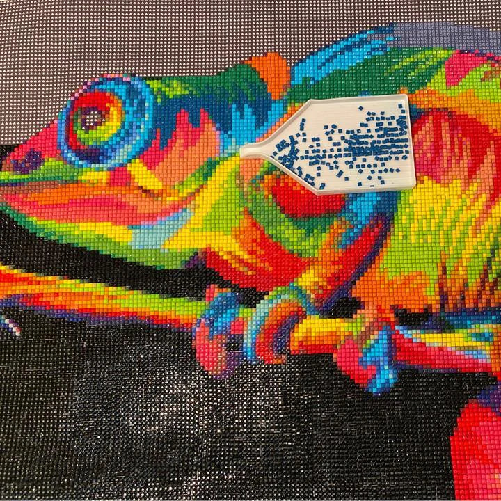 Helen and her new Diamond painting
