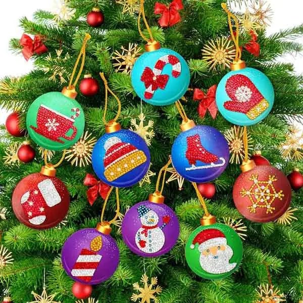 Christmas tree pendant with 10 piece set