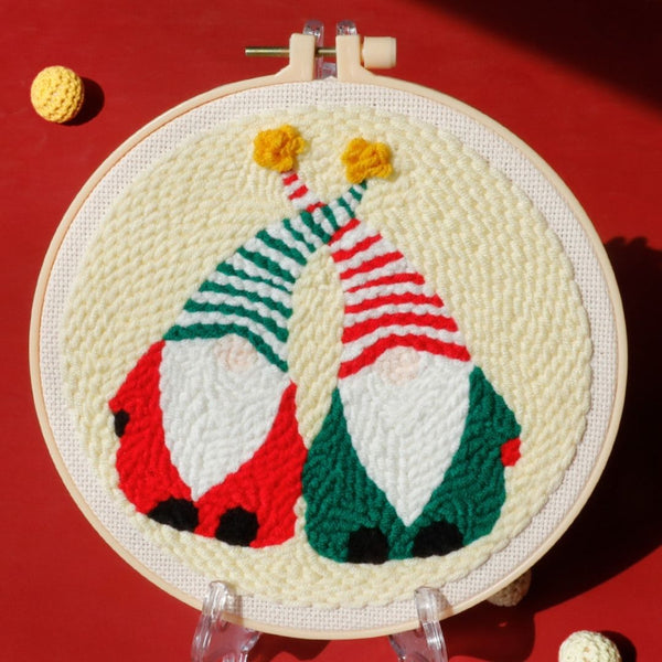 Punch Needle Kit - Christmas Elves