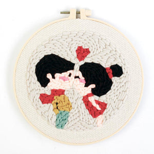 Punch Needle Kit - Kiss