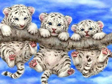 Load image into Gallery viewer, Diamond Painting | Diamond Painting - Babies Tigers mischievous | animals Diamond Painting Animals tigers | FiguredArt