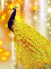 Load image into Gallery viewer, Diamond Painting | Diamond Painting - Shimmering Peacock | animals Diamond Painting Animals peacocks | FiguredArt