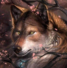 Load image into Gallery viewer, Diamond Painting | Diamond Painting - Wolf Looking | animals Diamond Painting Animals rabbits wolves | FiguredArt